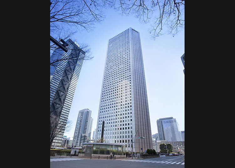 Memandangi Tokyo dari Gedung Segitiga