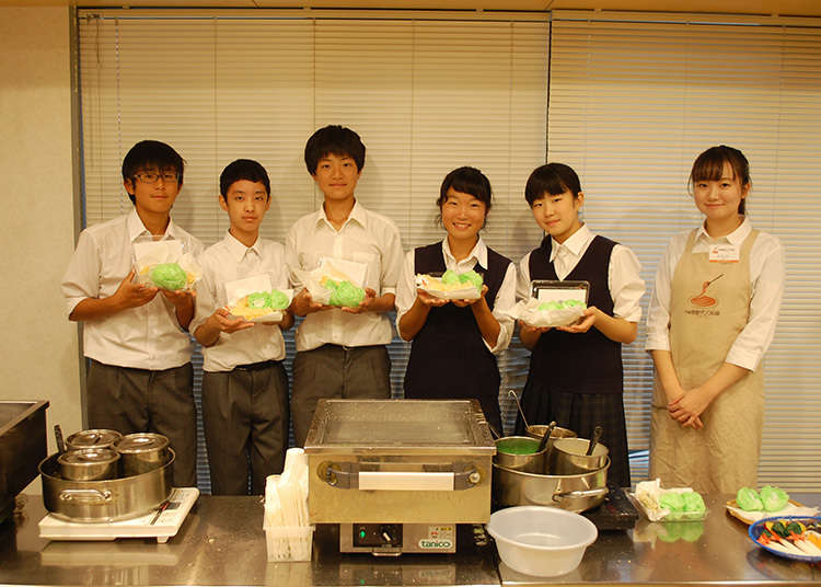 ท้าทายกับการ “ทดลองผลิตอาหารจำลอง”
