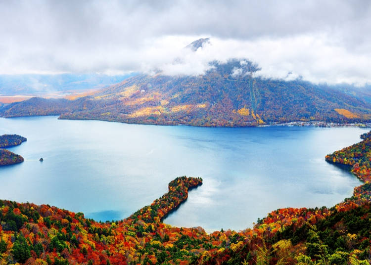 Lake Chuzenji: A Place to Witness the Breathtaking Beauty of Changing Seasons