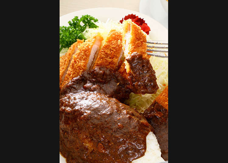 再点一道“千叶先生的炸肉排咖喱”