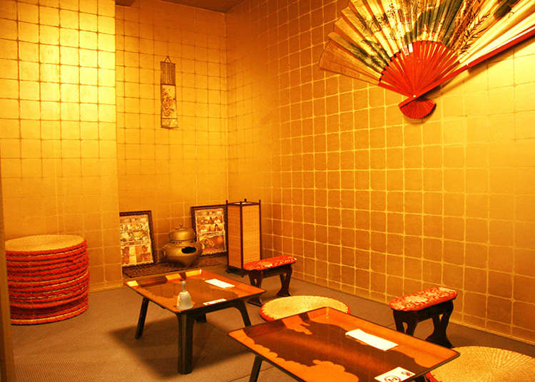 Mononopu: Feel Like a Military Commander in this Sengoku Period-style Maid Cafe!