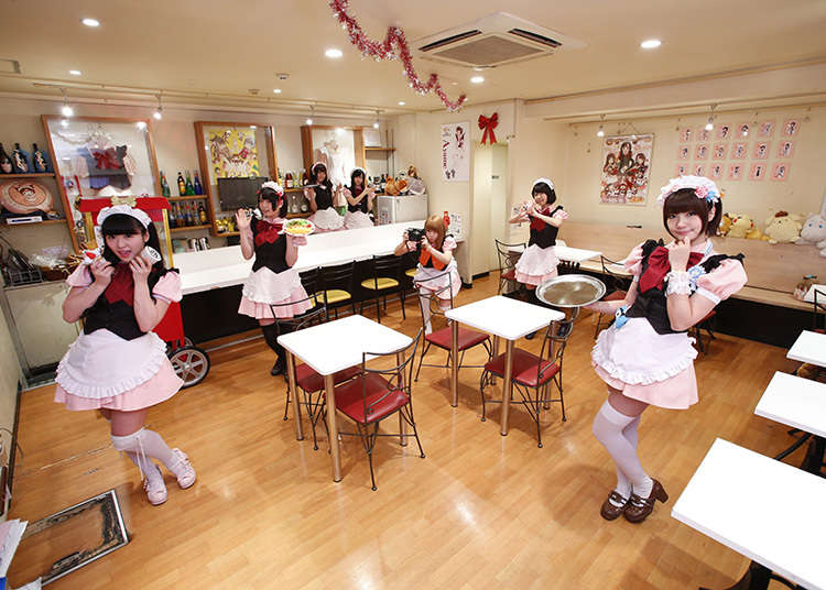 Pinafore Maid Cafe: A Veteran Cafe Featured in Movies