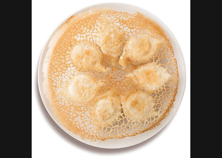 Gyoza yang dibuat oleh pakar dim sum
