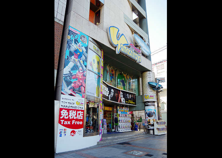 アニメグッズやヒーローグッズの宝庫