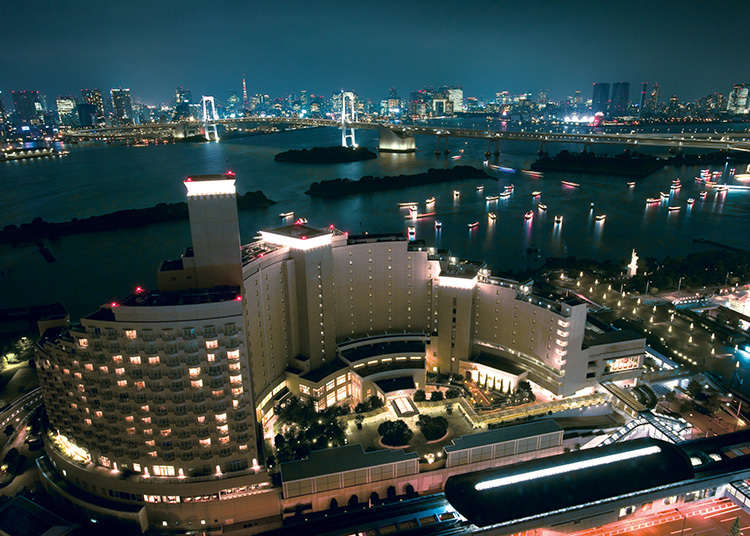 Command a panoramic view of Tokyo Bay