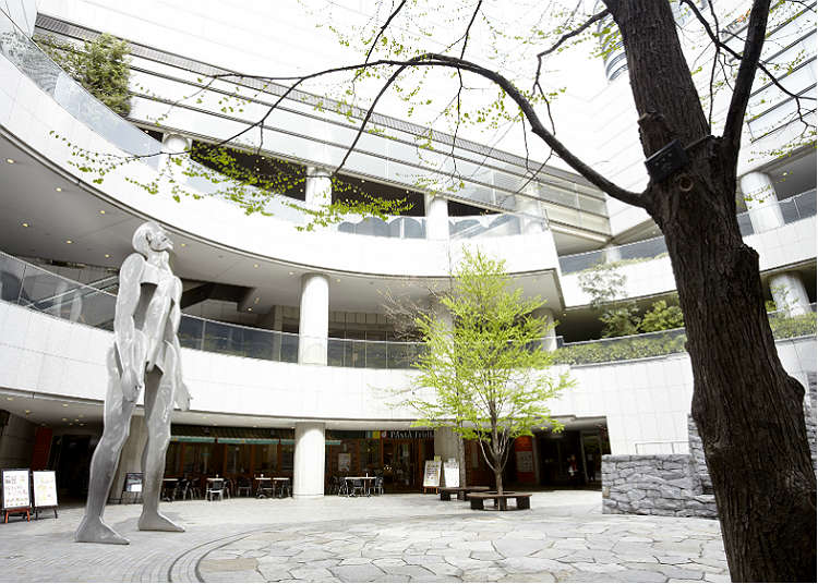 If You Want to Enjoy a Calm Atmosphere in Shinjuku...