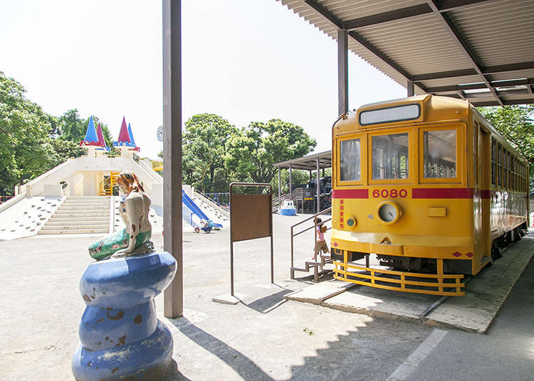 Taman yang diiktiraf sebagai taman pertama di Jepun yang terkenal dengan pohon Sakura.
