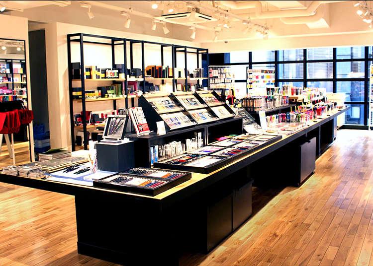 首先要介紹的是日本網羅最多商品的文具店「銀座・伊東屋」。