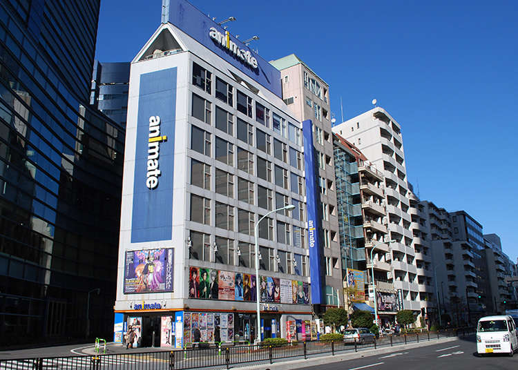 อาคารที่โดดเด่นสะดุดตาของถนนสายโอโตเมะต้องที่นี่เลย