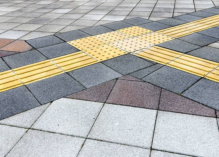 点字ブロック