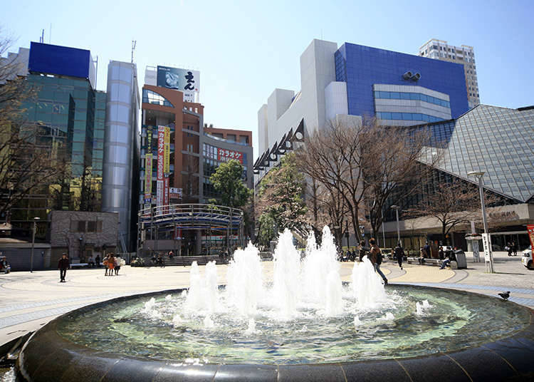 池袋駅西口