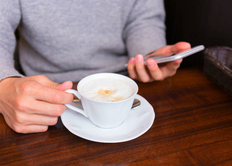 ナイト5:深夜営業のレストランやカフェで小腹を充たそう!