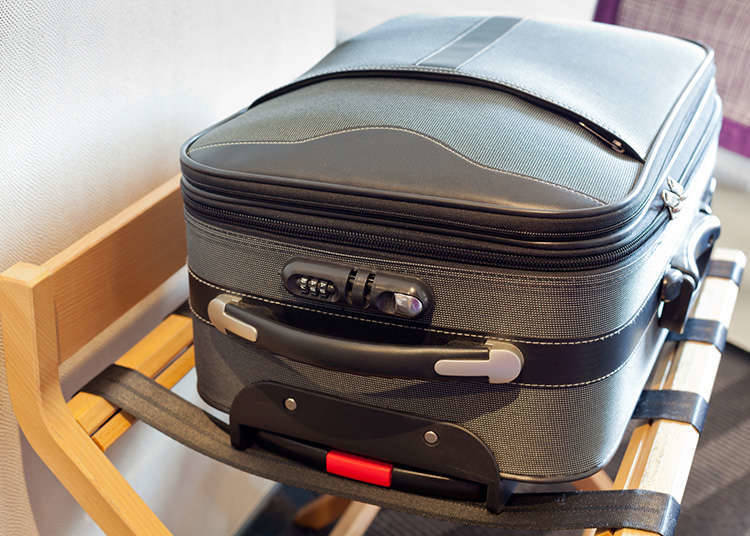 Where to Find Hands-Free Travel Counters