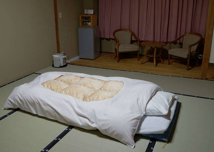 Semasa tidur gunakan futon (tilam nipis)