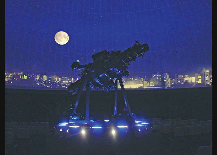 レトロな「なかのZEROプラネタリウム」