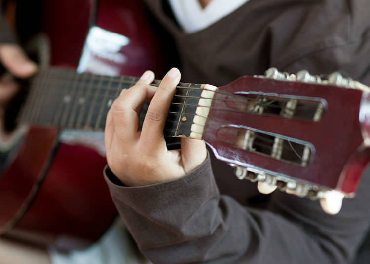 Bar or Cafe Concert