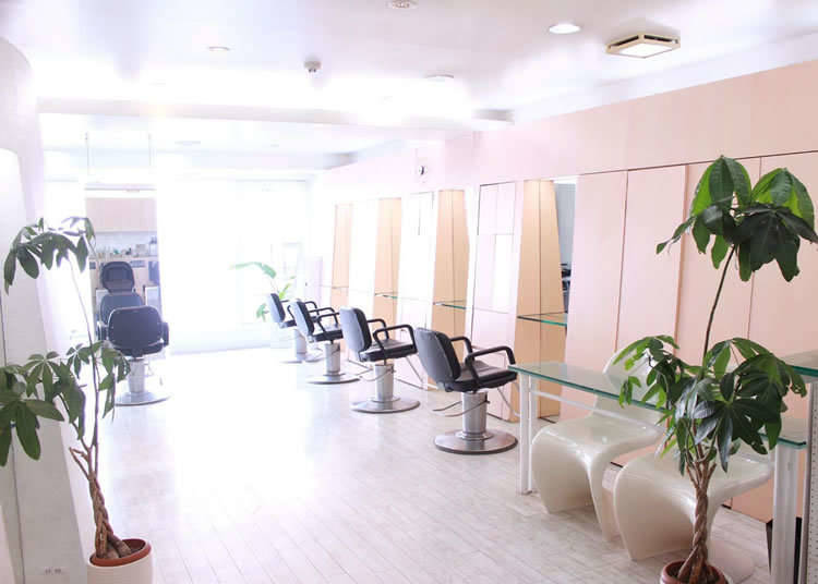 Salon Populer yang Memiliki Cabang di New York