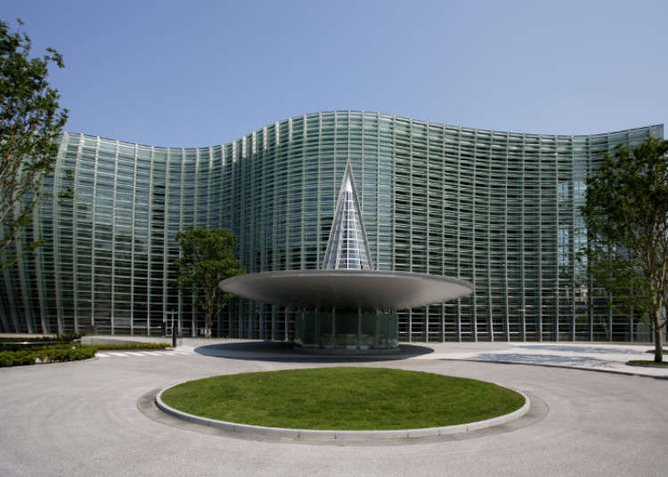 Visiting Museums in Tokyo: Introducing The National Art Center in Roppongi