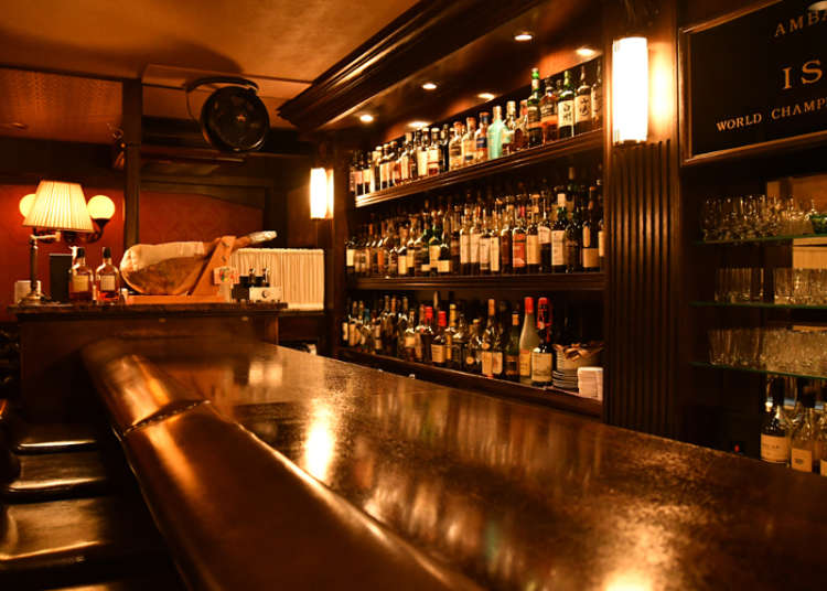 A Drink and a Chat with the Bartender