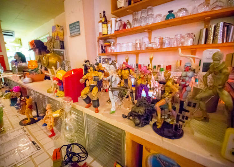 A lot of figurines