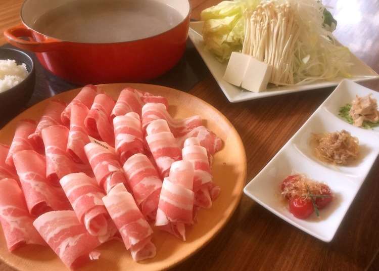 엄선한 브랜드 돼지고기를 샤브샤브로!