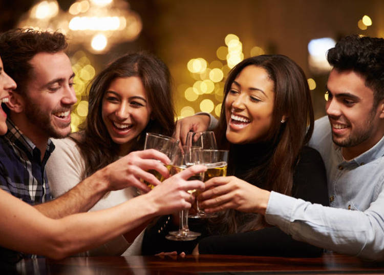 素敵なナイトライフに乾杯!