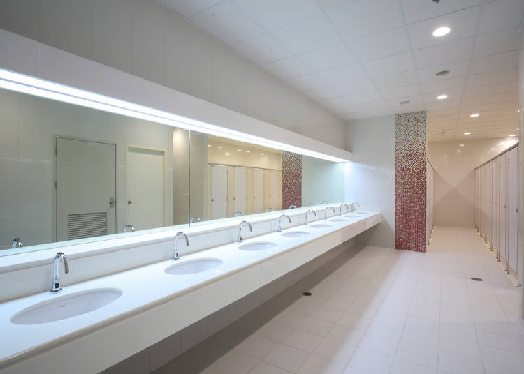 7. Japanese Toilets – They’re not that Clean!?