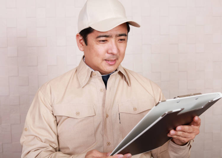 Delivery service: Sightseeing without luggage
