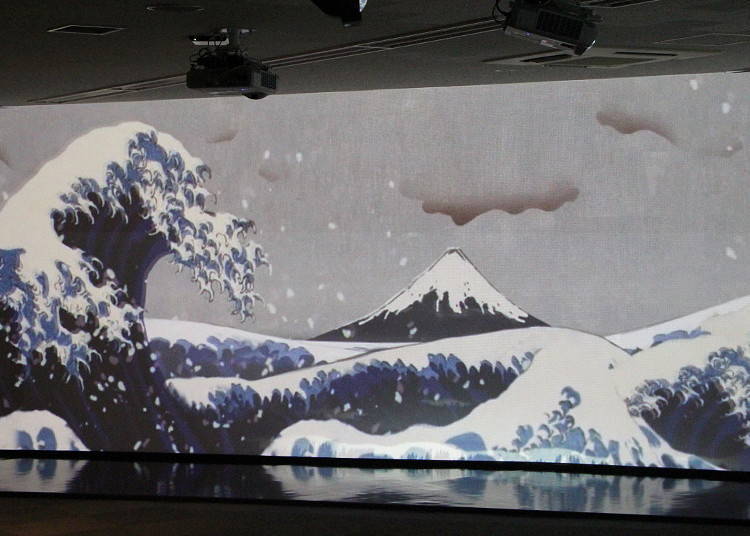 北斎の神奈川沖浪裏へ頭から飛び込もう!