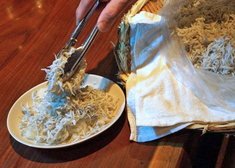 农园直送的新鲜蔬菜和上等肉质的肉类料理
