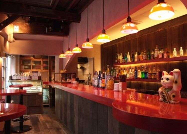 The Shibuya Oiran Warm Up Bar