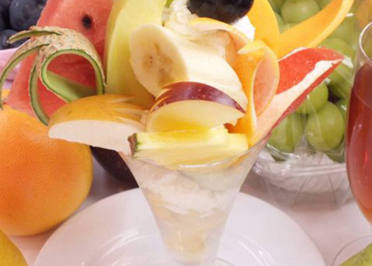 Kajitsuen Fruit Parlor: Feeling the Freshness of Fruits