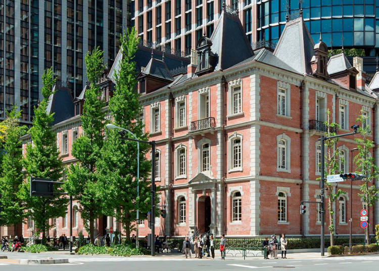 Mitsubishi Ichigokan Museum: An Oasis of Red Brick and a Lush Garden