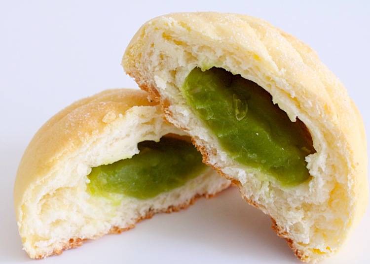 【7】メロンパンとうぐいすあんの融合!「メロンあんぱん」