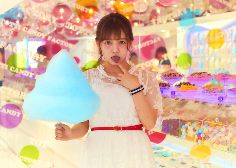 Totti Candy Factory: Cotton Candy Dipped in Rainbow!