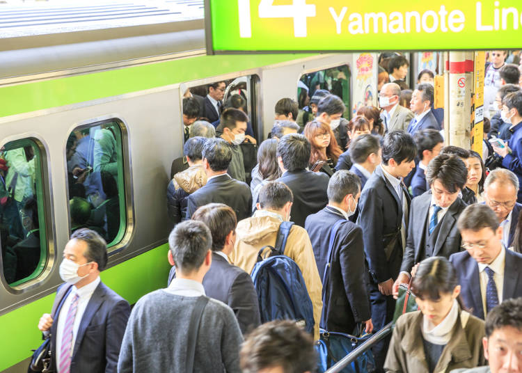 12.避免在電車尖峰時刻攜帶大型行李