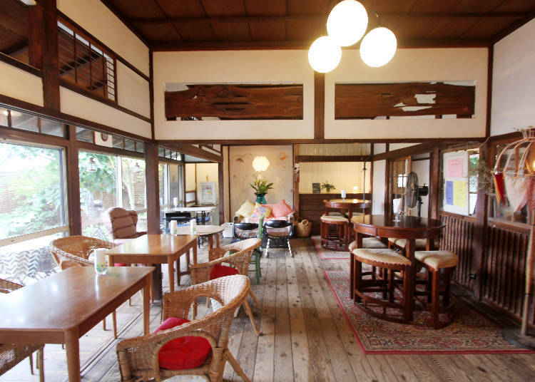 3) Café Sakanoshita: Heavenly Pancakes at a Long-Established Shop