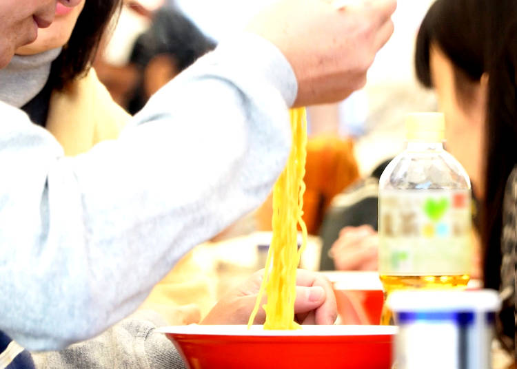 A Leisurely Ramen Picnic Under Tokyo’s Autumn Sky