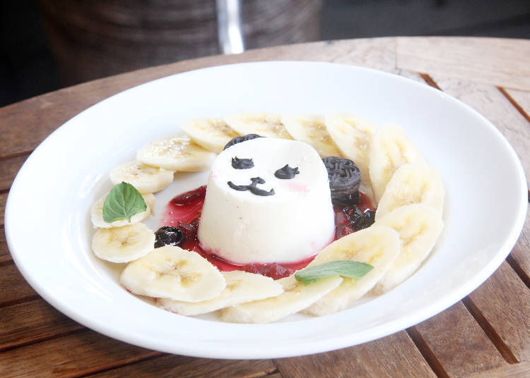 Eating with Kids 1: Panda Café, a Cute Place with Plenty of Space!