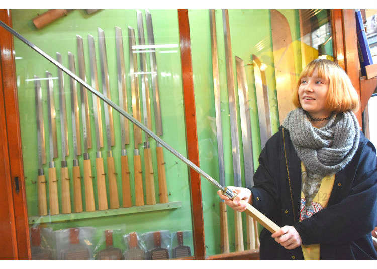 Traditionally Hand-Crafted Quality Knives in the Heart of Tsukiji