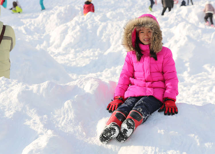 Skiing in Japan for and with Kids