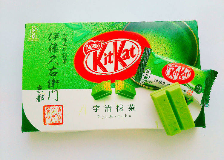 10. KitKat Itohkyuemon Uji Matcha 12 Pieces - 800 yen