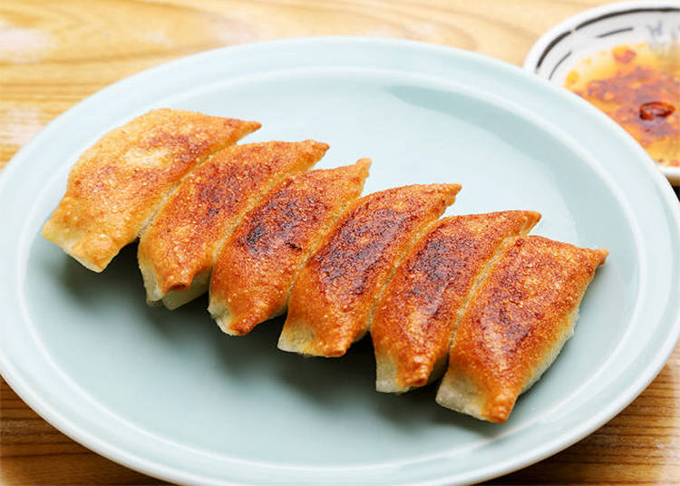 【浅草】カリカリ餃子がたまらない!地元民に愛され続ける「餃子の王さま」