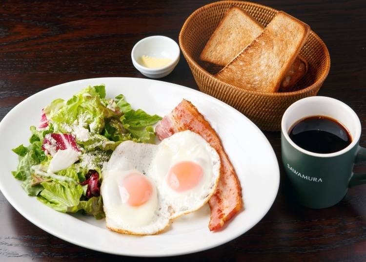 Breakfast at the Popular Bakery & Restaurant Sawamura Shinjuku