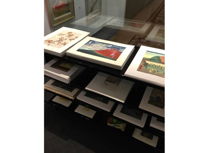帝国ホテルアーケードにある画廊!『株式会社絵画堂』