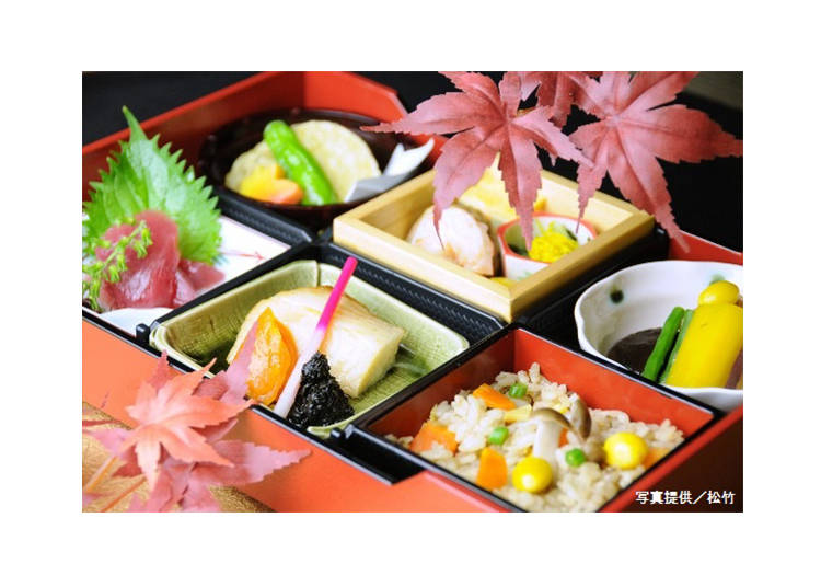 Kabuki-za Theater Part IV: Enjoying a Meal During the Interlude