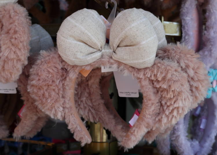 Hairband: Adorable Ears of Your Favorite Character! (1,300 yen each)