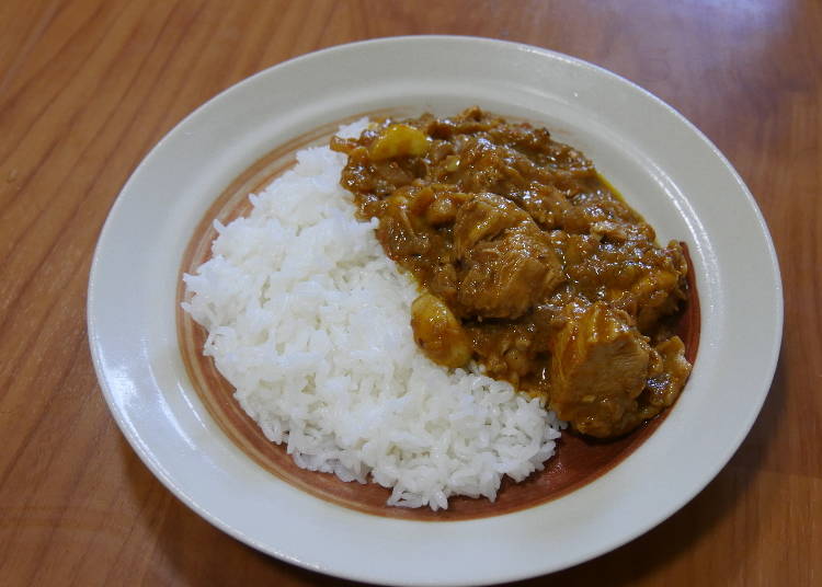 100均スパイスを使ったチキンインドカレーが完成!果たして、その味は?!