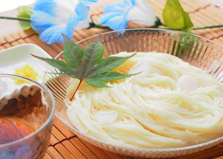 7. Delicious Summer Food – Stamina with Cold Noodles and Eel!
