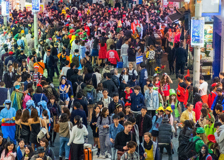 1. Is There Any Purpose Left? Japan’s Halloween is a Cosplay Event!